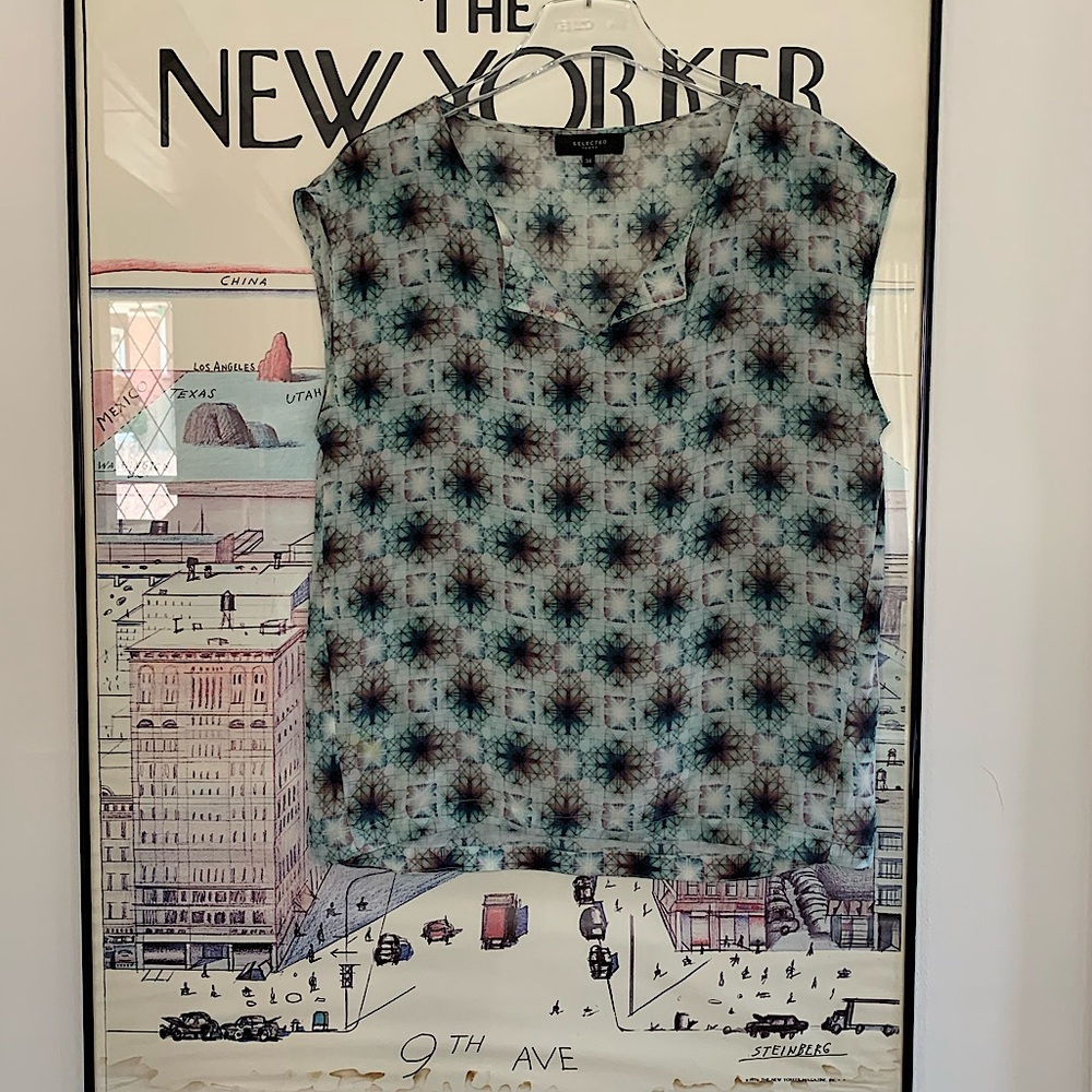 Selected femme blue/green multi coloured abstract print sleeveless top Size 38